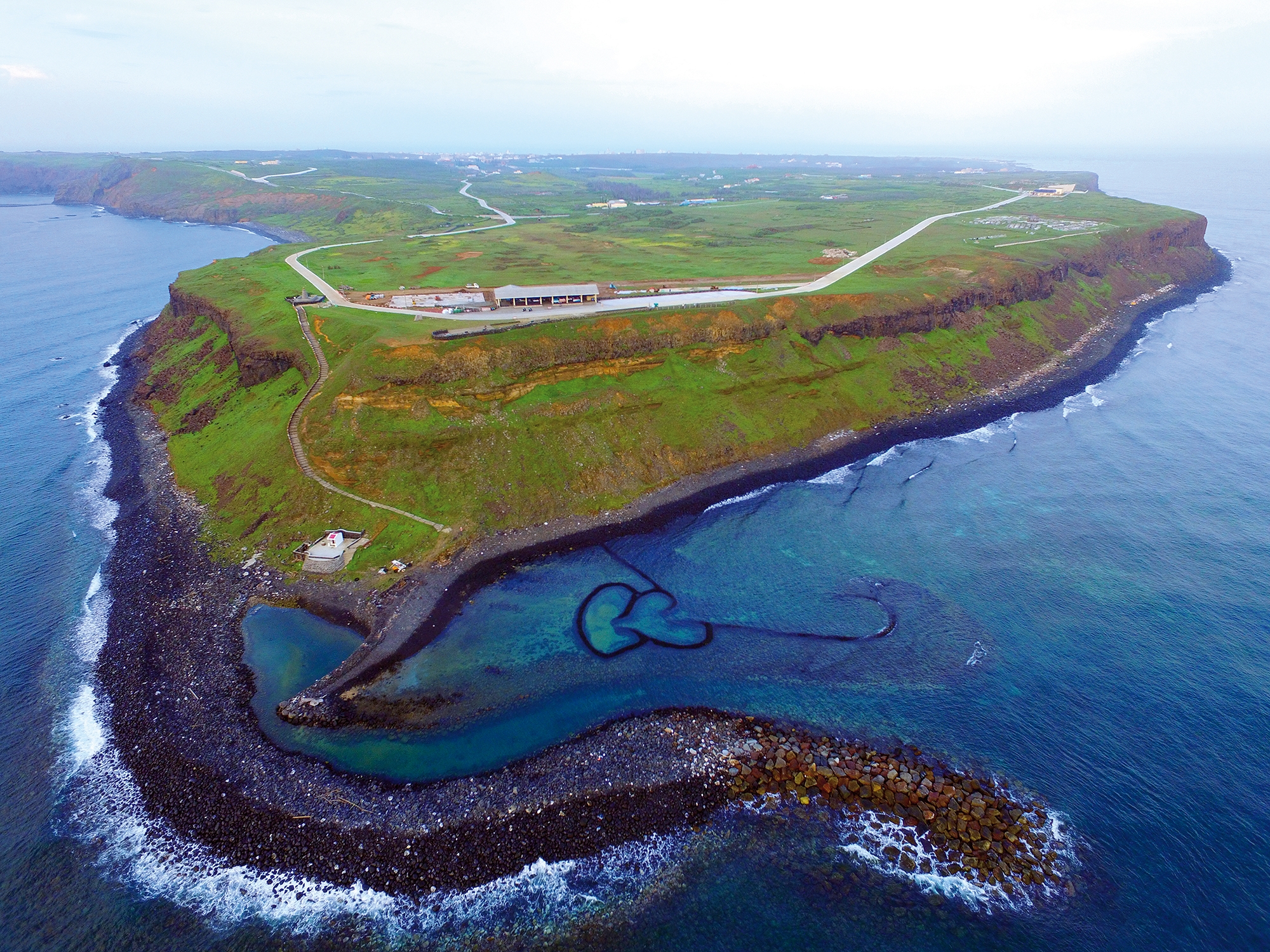A Low-Carbon Green Island Qimei's Smart Power Grid - Taiwan Panorama