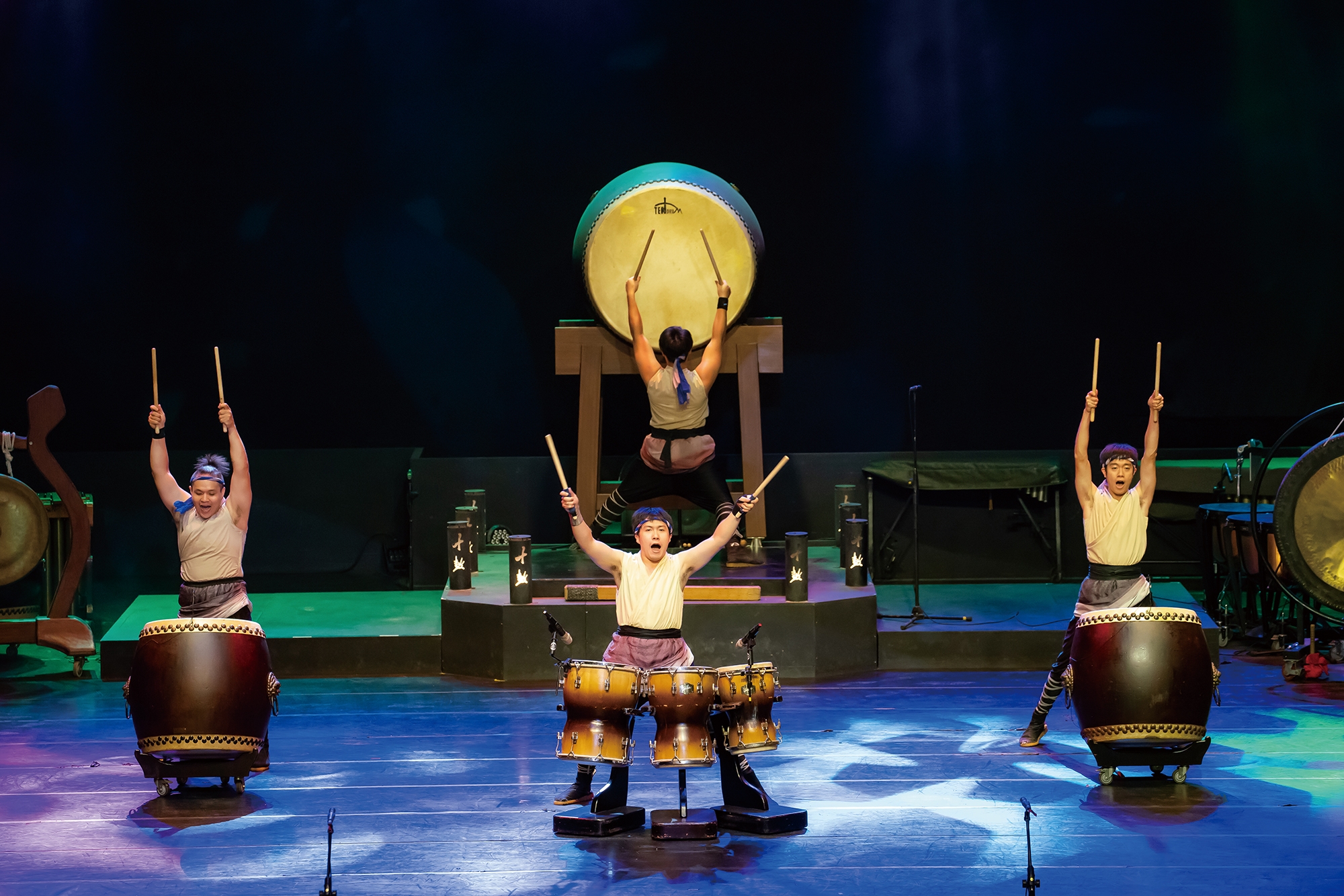 Banging the Drum for Taiwan —The Ten Drum Art Percussion Group