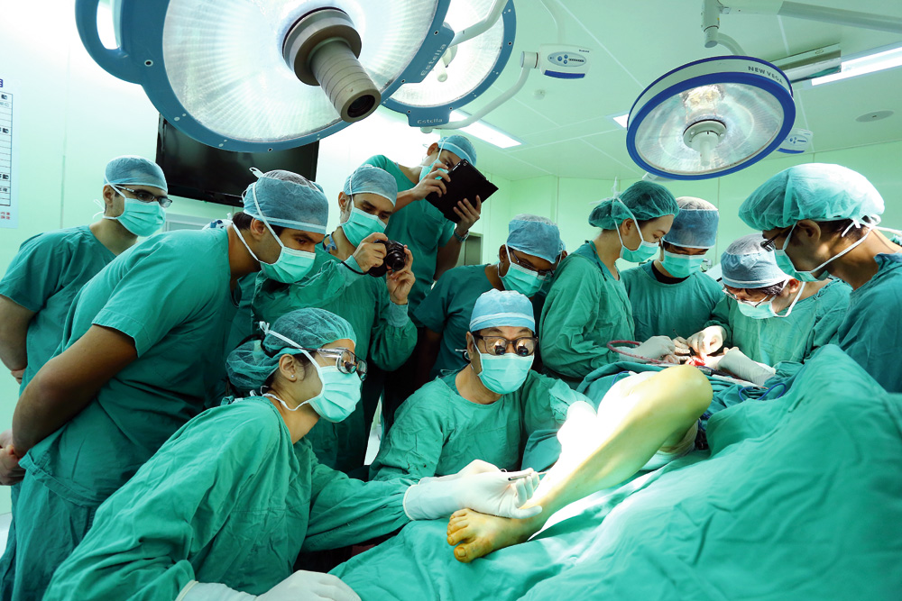 ORTHOPLASTIC SURGERY 四肢再建手術の実際-
